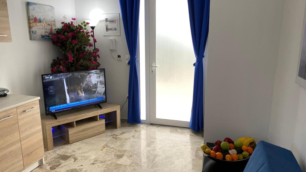 Patras Blue Suite Exterior photo